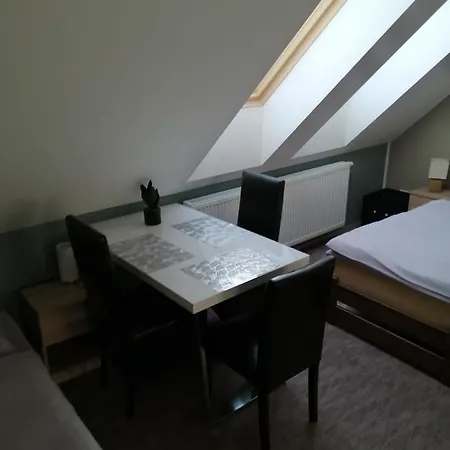 Apartmany Pietro Árvaváralja Kültér fotó