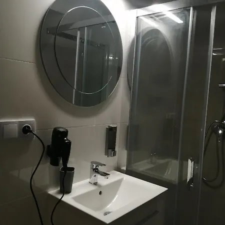 Apartmany Pietro Árvaváralja Kültér fotó
