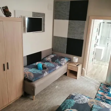 Apartmany Pietro Árvaváralja Kültér fotó