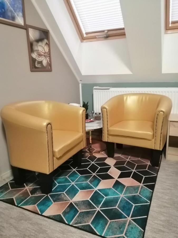Pietro Apartment *